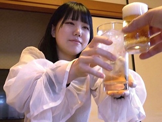 初めて出会った人妻といく湯けむり温泉エロセックス旅行！湯と恋に溺れる人妻の心と身体！