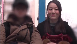 会ったばかりの人なのに！ナンパされたお姉さんがMM号でNTRて潮吹きと中出しのセックス！こうなってくると興奮してしまうものです！