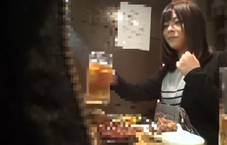 【人妻ナンパ】可愛いし巨乳だしエロい人妻さんをナンパして我慢できないポコチンが爆走中