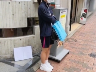 〖素人〗スポ女の引き締まったカラダ お尻好きにはたまらない裸体です