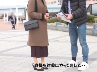 〔熟女軟派〕丸顔でベビーフェイスの50代 ムッチリした完熟ボディに鬼ボッキ