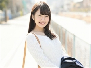〖中出し〗ミラー号内で口説けなかった超お堅い素人をクスリの力で合体
