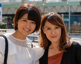 【熟女ナンパハーレム】育て上げた娘と激しいピストンを噛み締めながら中出しされる美乳妻