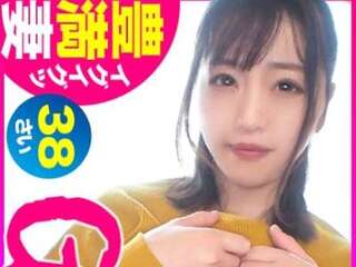 【関彩華】巨乳セクシーの腰振り人妻熟女がエロSEX！痴女りグラインド騎乗位（対面パコ）！