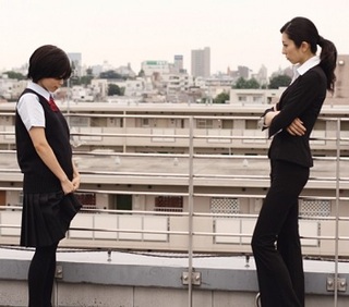 本当の気持ちを抑えきれず綺麗な先生と濃厚エッチでイキ乱す女子校生