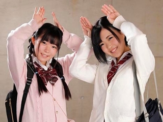 （MM号）細身のかわいい少女たち♪ おっぱいをたっぷりと開発されながら激イキを何度もしまくるww