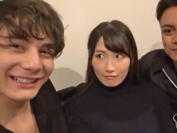 ハーフ系男優が女の子からの性の欲望を聞き出し叶える3Pパコ♥