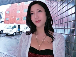 【逆レイプ】カノジョの姉がエロすぎて困ってますｗスタイルの良い痴女との浮気ＳＥＸでガクガクとイキまくるｗ