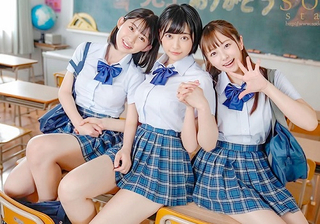 【ハーレム】「せーんせっ♡♡」巨根好きな色白美肌・美尻・デカ尻な美少女３人が教育実習生を誘惑してザーメン射精させる！ｗ