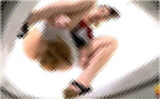 【汚尻掃除】うんこ漏らし済みの女性が糞汁パンティをぺろりんちょ♪