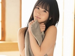 アイドル以上のルックスを兼ねそろえた超絶美少女♡生まれて初めての潮吹き体験で…♡