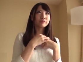 ナンパされた欲求不満の若妻が他人棒の肉欲に溺れ貪欲に快楽を求める！