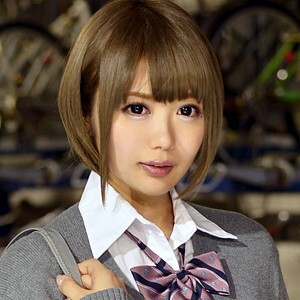 リナ