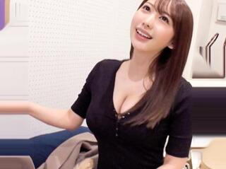 終電後に見つけた２３歳お姉さんを自宅まで送って即ハメ♡可愛い顔して性欲旺盛な巨乳ボディが電マオナニーに寝バックでイキ狂う