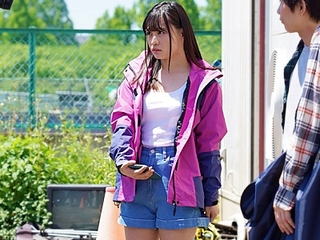【NTR】キャンプ場でサークルの男友達に輪姦されるｗ「酔っ払っちゃった」スレンダー美女と浮気エッチ