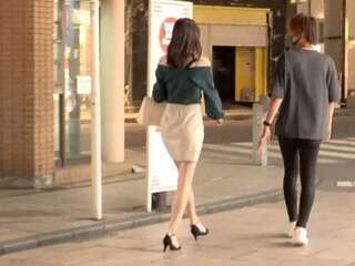 企画ナンパされたスレンダー高身長ちゃんがえちえちSEX！潮吹きおしっこ！ガン突きぱんぱん音のずらしハメ！