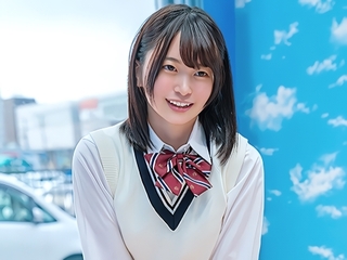 【素人ナンパ】「入っちゃうよぉ」目の前でセックスを見せつけられた女子校生！騎乗位でチンポが若マンコにイン！