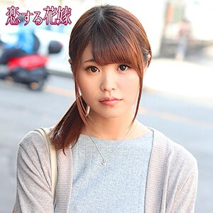 小原ゆりあ