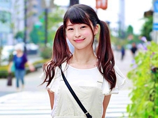 《MM号》『恥ずかしくてダメ』アイドル級の美少女を即ハメ!巨根で恥じらいながらのセックス!
