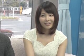 【MM号】綺麗な人妻さんが女性経験の無い草食男子の童貞チンポを筆おろしセックス 橘花音