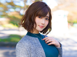 【不倫】美しい若妻は性に貪欲『固い、もっと奥に下さい』旦那との性の不一致に堪えきれずデカチンSEXを求める不貞妻！
