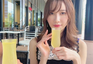 《高級ラウンジ嬢》「いいよ…♥」スレンダー巨乳おっぱいの超美人なお姉さんのイキ潮お漏らしSEXがエロすぎて抜ける！