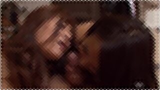 さとう遥希＆梅宮彩乃 ビッチギャルが大暴れしてマンズリして噴射する潮をM男にかけまくる！