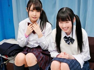 【マジックミラー号】可愛くてエッチな事に興味津々なロリ美少女JKちゃん達のおっぱい揉み揉みマッサージ♡
