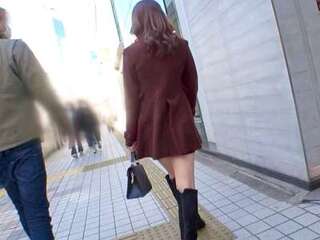 【立ちバック×素人】ロングブーツ美脚のギャルお姉さんがパコパコ！ガン突きぱんぱんブーツ着エロ立ちバック！