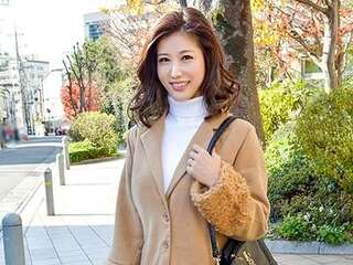 【熟女×素人】腹筋プロポで美熟女のエリート女医がエロ合体！ハメ撮りえちっくす！