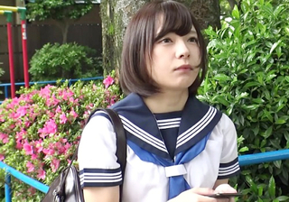 【美少女ｘ種付け】「H好き…♡」ショートカットの可愛すぎるスレンダー美乳おっぱいセーラー服ロリと膣内射精セックス！