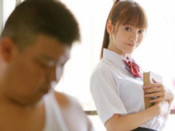 肉を見ると濡れてしまうという変態性癖のJK！これがホントの肉食女子！