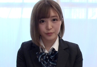 【制服美少女ｘ中出し】「いっぱい出して下さい…♡」スレンダー美乳おっぱいの茶髪ロリ可愛いギャルとの膣内射精バイトSEX！