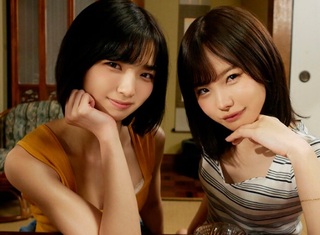 【女子校生ハーレム】可愛い顔で舌使いで悩殺しゴム無しピストンで妊娠危ない女子学生