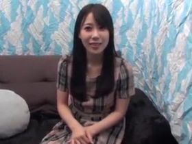 モテナイくん救済企画と称してナンパした貧乳お姉さんに車内でフェラ抜きしてもらいました！