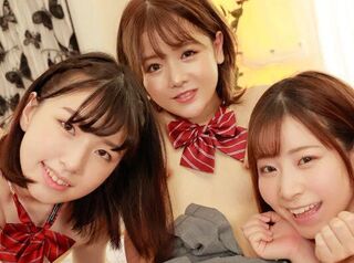義妹とその友達に痴女られるハーレムセックスでナマ中出し 永瀬ゆい 花狩まい 沙月恵奈