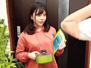 ＜人妻NTR＞隣人のバツイチ男を誘惑する近所のママ友！エロ巨乳な若妻主婦の挑発に我慢できず…デカチン即ハメの中出し不倫♡