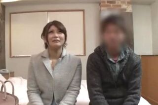 【素人ナンパ】サークルの先輩後輩関係である大学生男女がラブホで2人きりになって中出しセックス 推川ゆうり