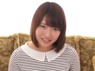 控え目な可愛い娘がコスプレSEXで興奮しちゃって大洪水☆