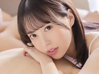 【天馬ゆい】幼馴染とセックスは青春の味がした。何もかもが初めてで、全力で頑張ってイったふり、生で挿入できた初体験！