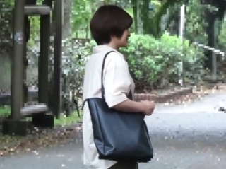 〔熟女軟派〕商店街にいそうな普通のおばさんを本気で口説けば、戸惑いながらも即オチです
