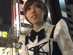 秋葉原でナンパされた激カワメイドさんの手コキ＆フェラテクがヤバい♡