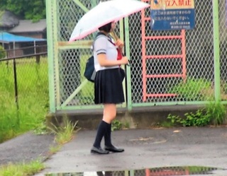 【女子校生巨乳】田舎町に暮らしながら隠してた淫乱さを見せつけ中出しされる10代娘