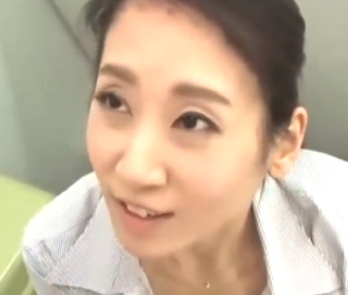 『32歳人妻OLの卑猥な営業テク・海藤みずほ』「私のおまんこに精液…垂れ流して欲しいな…」